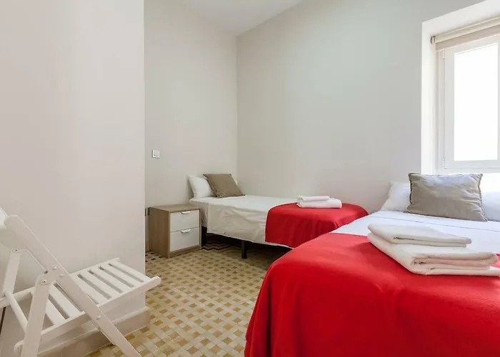 Апартаменты T2, Tirso De Molina, Luminoso Y Tranquilo *